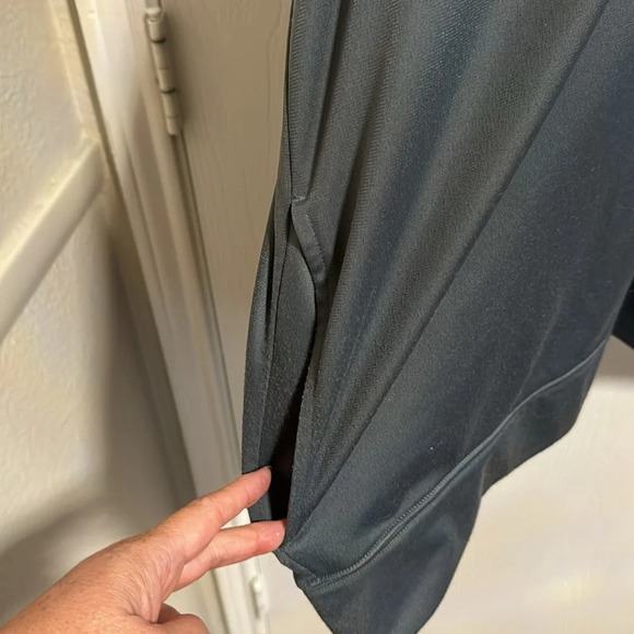 Champion Men’s Zip-Up Gray With Black Stripe Sleeves Lightweight Jacket Size XXL - Picture 5 of 7